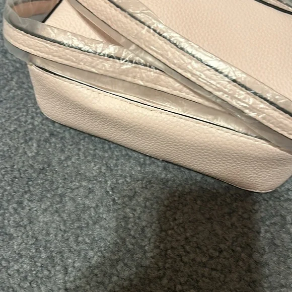Michael Kors, small Crossbody light pink - Picture 3 of 4